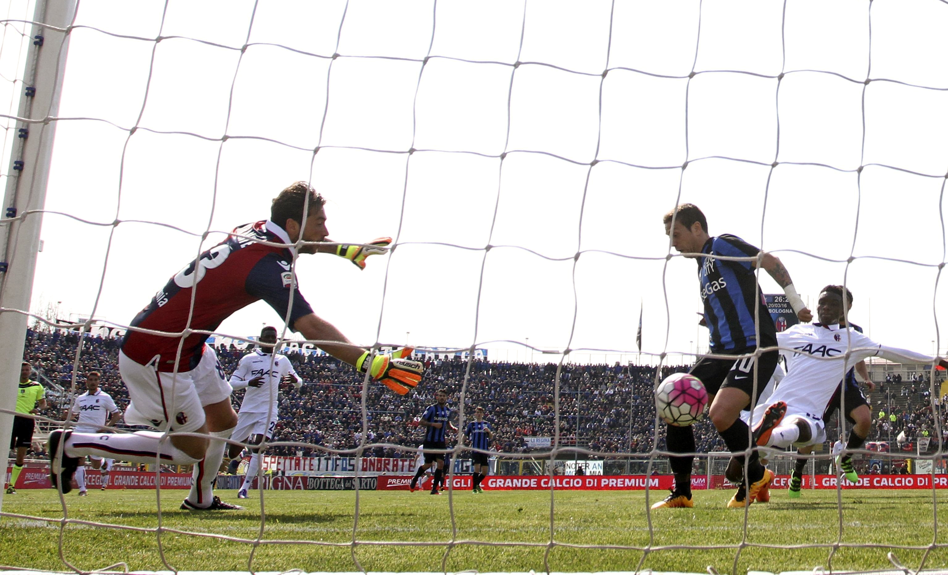 Аталанта - Болоня 2:0 