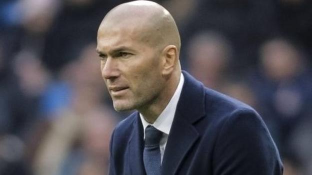 Зидан: Няма да говоря за Барса, те се намират в труден период