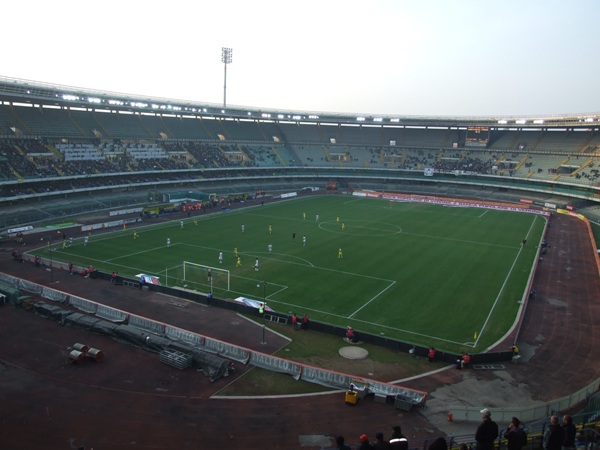 Верона – Милан: Домакините ще се сбогуват със Серия А  