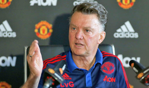 Никой в Юнайтед не знае каква е съдбата на Ван Гаал 