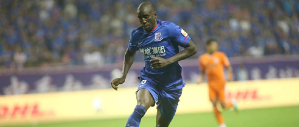 Демба Ба може да се завърне в Англия