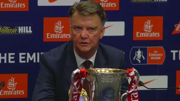 Ван Гаал: Всичко свърши (видео)