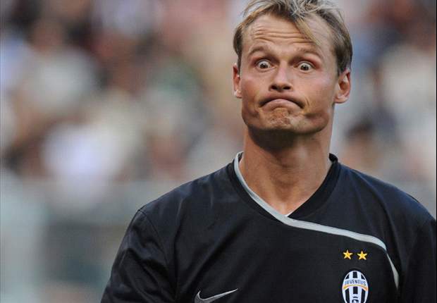 Ливърпул може да подпише с 39-годишен ветеран 