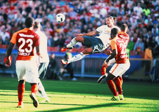 Галатасарай - Манчестър Юнайтед 2:5 