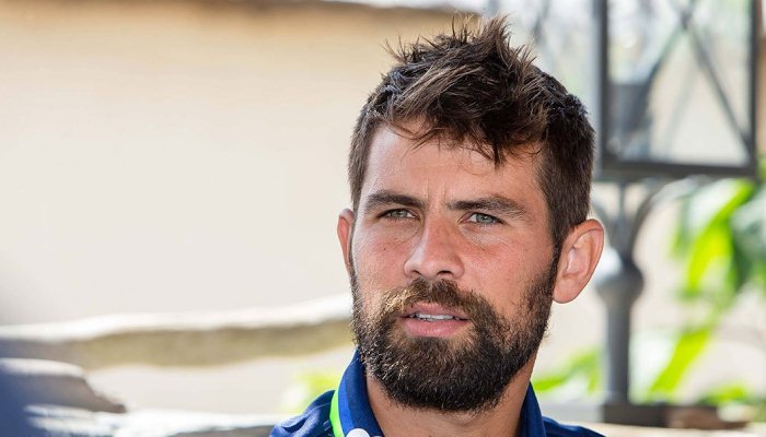 Шалке 04 потвърди, че Коке ще отсъства шест месеца 