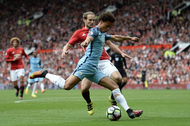 Скоулс: Предпочитам Смолинг в защитата, а не Блинд