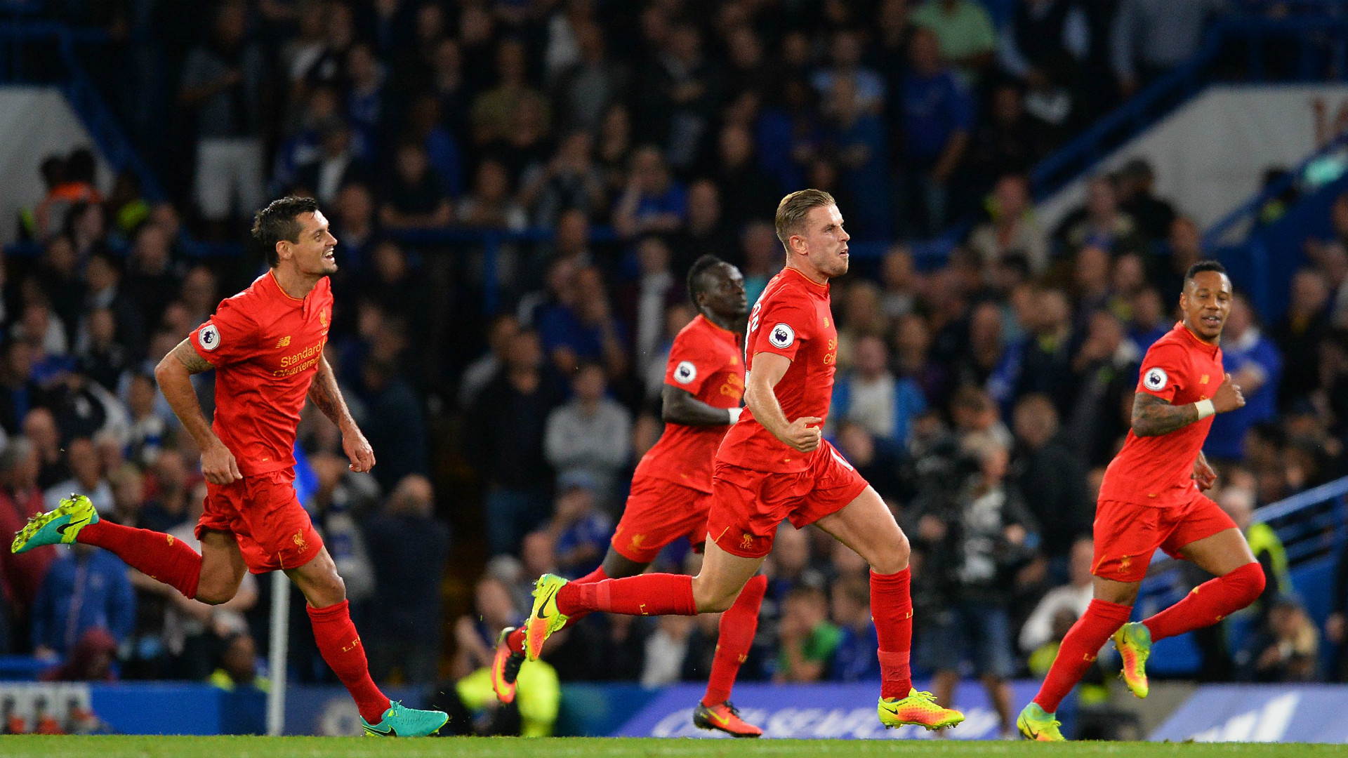 Фаулър: Ливърпул може да бъде претендент за титлата 