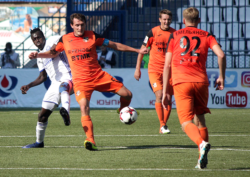 Оренбург - Урал 0:1 