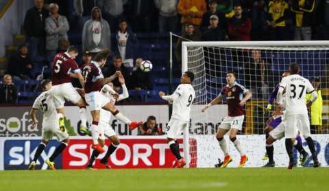 Бърнли - Уотфорд 2:0 