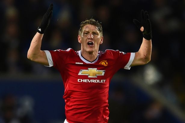 Моуриньо не позволил на Швайнщайгер да играе за младежите 