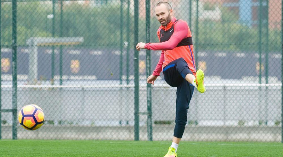 Иниеста се възстановява по-бързо от очакванията