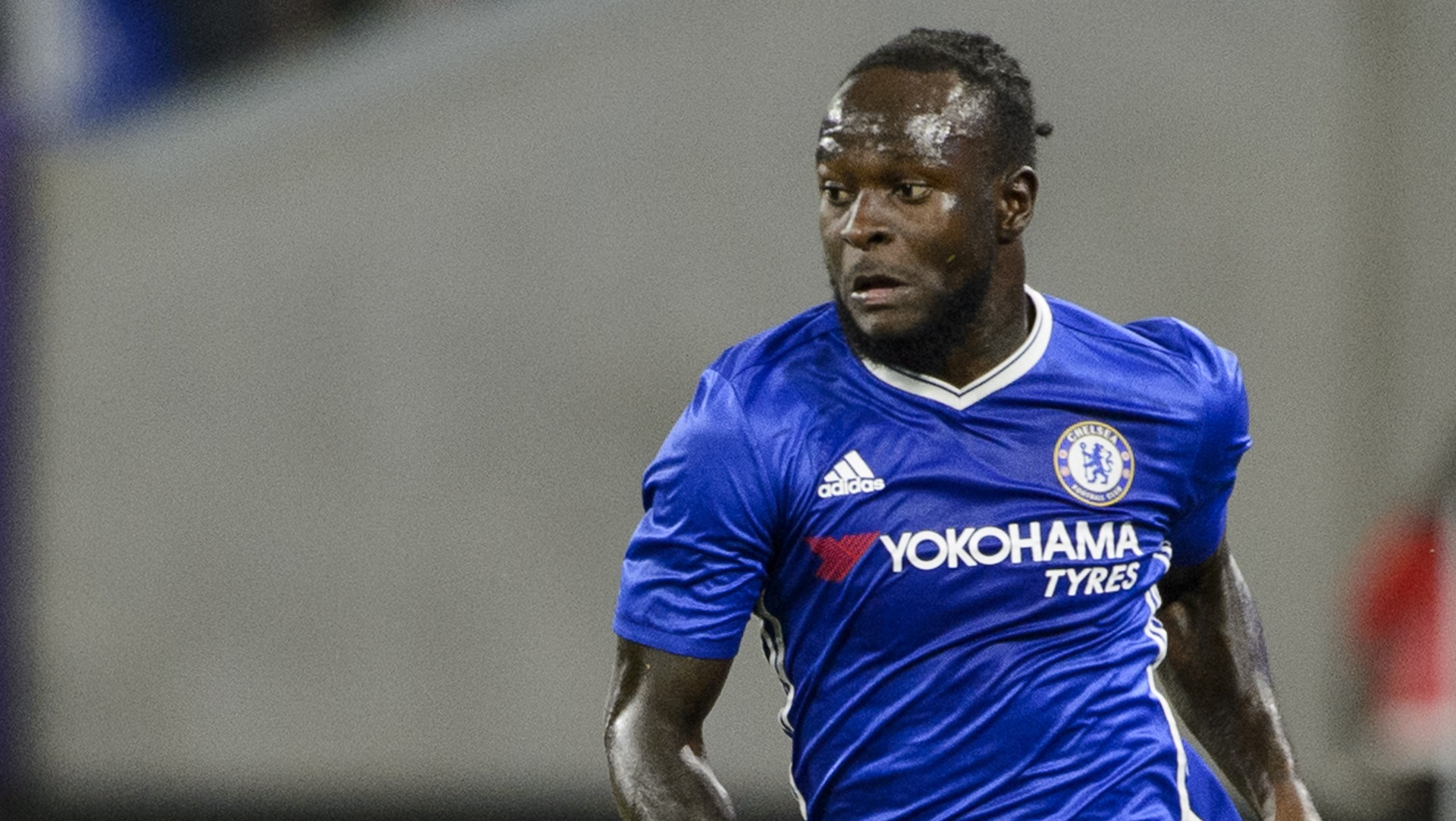 Барса се интересува от Моузес 