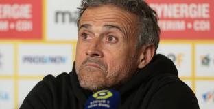 Енрике обясни смяната на Мбапе