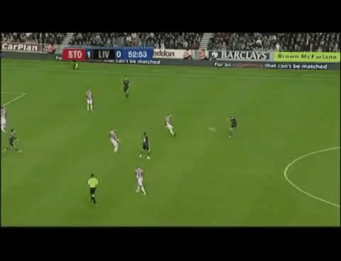 Какво правеше Суарес, когато играеше за Ливърпул. 