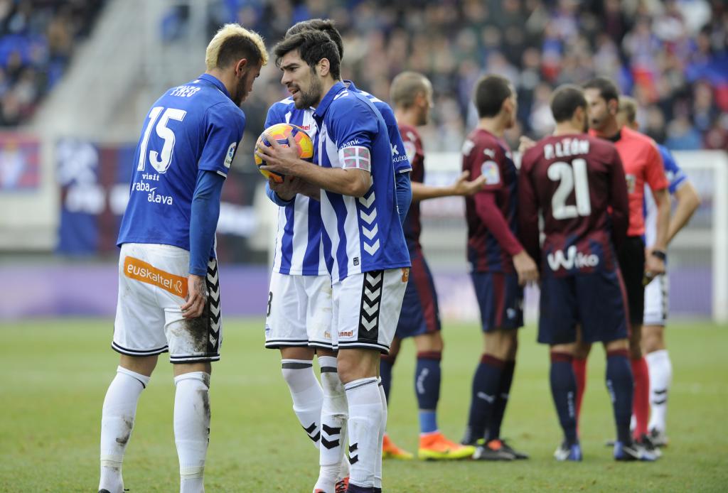 Ейбар - Алавес 0:0 