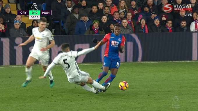 Моуриньо: Рохо играе агресивно, но чисто 