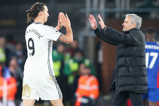 Моуриньо: Всеки 35-годишен нападател мечтае да играе като Ибра