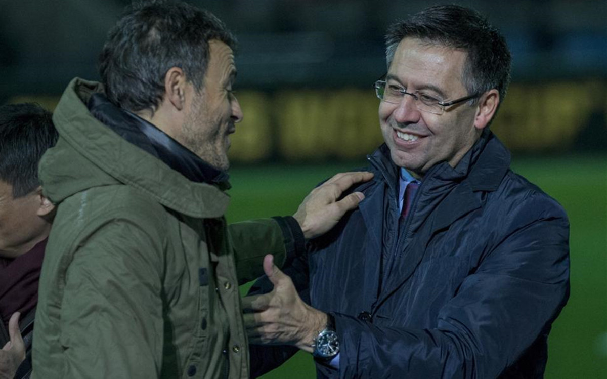 Барселона ще преговаря с Луис Енрике през април