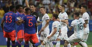 Аржентина и Меси започнаха Копа Америка 2019 със загуба