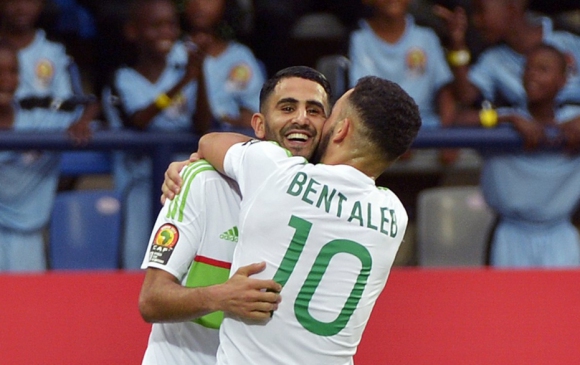 Алжир - Зимбабве 2:2 