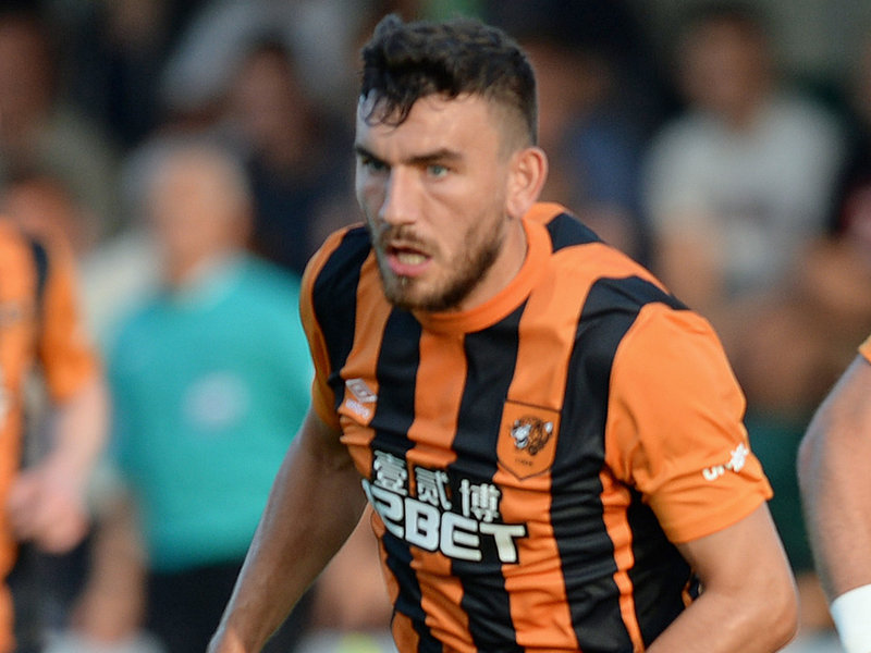 Хъл Сити прие офертата на Бърнли за Снодграс 