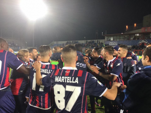 Кротоне - Емполи 4:1 