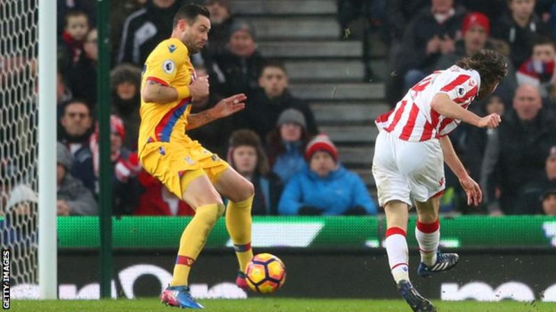 Стоук Сити - Кристъл Палас 1:0 