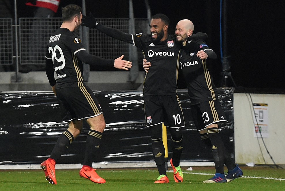 АЗ Алкмаар - Лион 1:4 