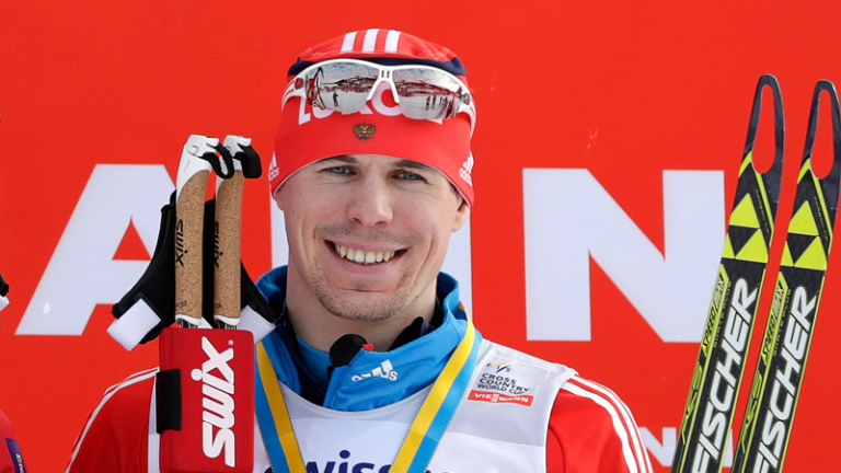Устюгов спечели скиатлона в Лахти 