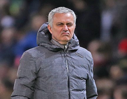 Моуриньо четвърти в Юнайтед по процент домакински победи 