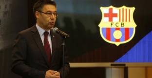 Бартомеу: Барселона няма да фалира