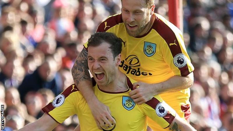 Кристъл Палас - Бърнли 0:2 