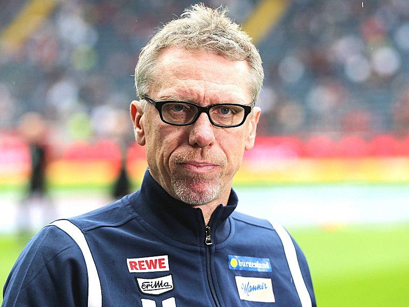 Треньорът на Кьолн отрече за преговори с Борусия Дортмунд 