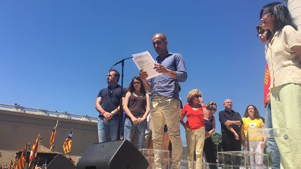 Гуардиола прочете манифест в подкрепа на референдума за независимост