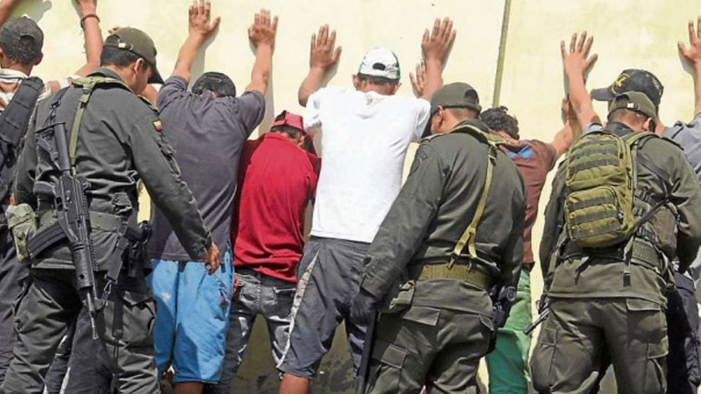 Един убит и 70 ранени след мач в Колумбия 