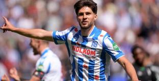 Християн Петров и Хееренвеен вгорчиха дебюта на Пламен Андреев във Фейенорд