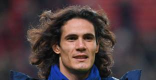 Дебютът на Кавани за Ман Юнайтед се отлага