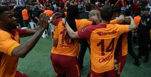 Бивш играч на Левски блести за Галатасарай при успех над Бешикташ 