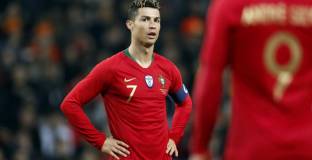 Португалия - Сърбия: Роналдо се контузи