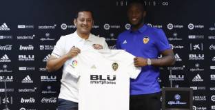 Валенсия обяви, че се разделя с Батшуай