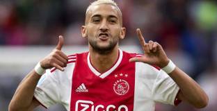 Реал Мадрид следи петима от Аякс