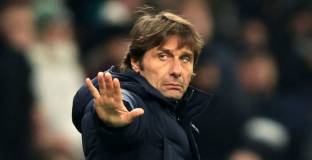 Конте призна, че Тотнъм е бил по-добър при Почетино