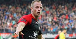 Бивш нападател на Левски: Още си харча парите от България