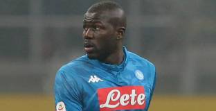 ПСЖ предлага на Кулибали заплата от 12 милиона на година