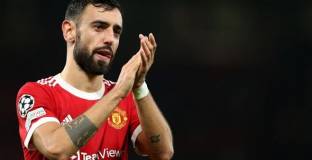 Фернандеш преустанови преговорите с Ман Юнайтед