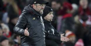 Клоп се оплака от съдийството