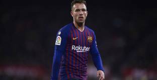 Артур: Разбирам Барса, но за мен е чест да играя за Бразилия