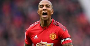 Интер и Юнайтед се договориха за Йънг