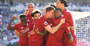 Висшата лига ще разреши церемония по награждаване на Ливърпул