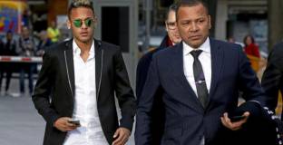 Бащата на Неймар: Не очаквахме, че момичето ще отиде в полицията